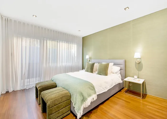 Designer Haven In The Heart Of Annandale Village